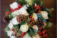 13 creative bouquet with pinecones and cranberries