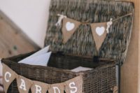18 wicker hamper for cards for a rustic wedding