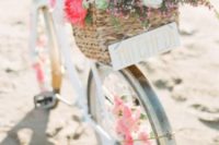 20 bike hamper filled with flowers is amazing for photo shoots