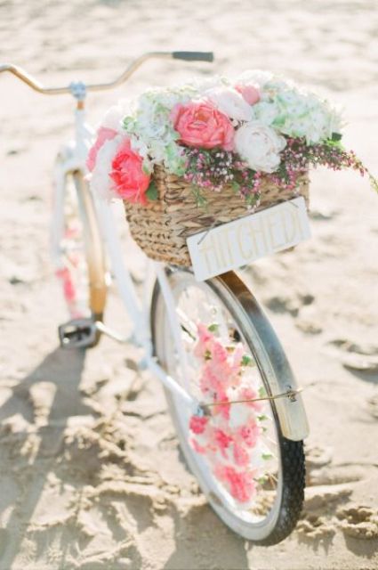 bike hamper filled with flowers is amazing for photo shoots