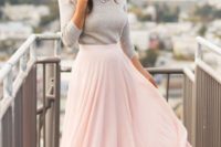 a chic and glam bridal look with a blush maxi skirt, a grey sweater and a statement necklace is very easy to repeat