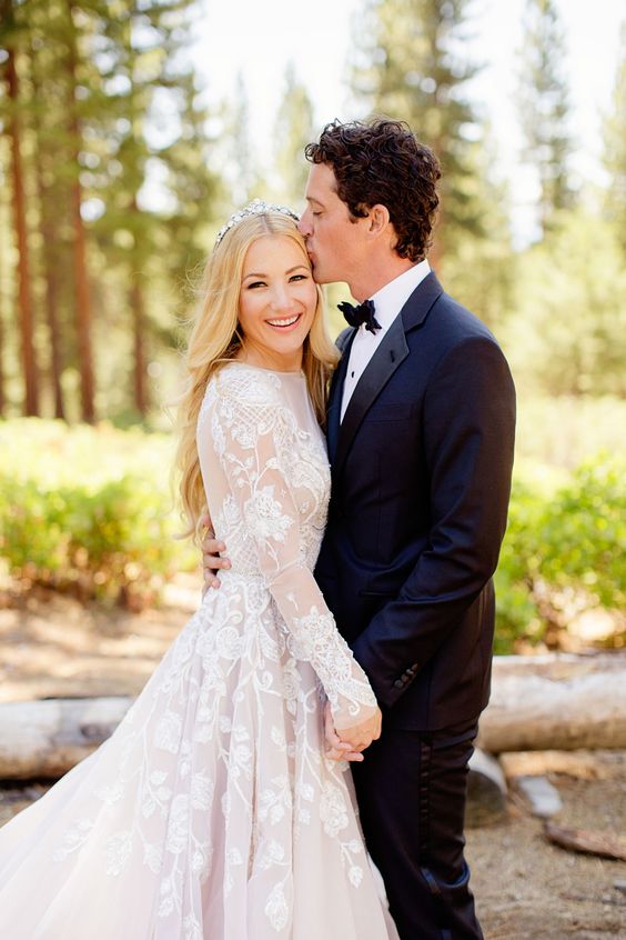 long sleeve nude and white A-line lace gown to feel a princess
