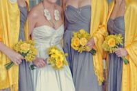 05 grey bridesmaids’ dresses, yellow pashminas