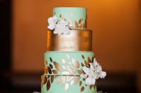 05 metallic touches are very trendy now, so a gold leaf mint cake will be amazing
