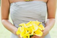 07 dove grey bridesmaid’s dress, yellow calla bouquet and a statement yellow necklace