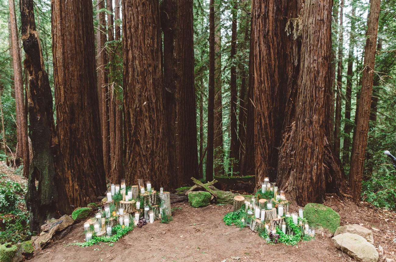 The wedding took place in the midst of candlelit forest, that was the bride's dream