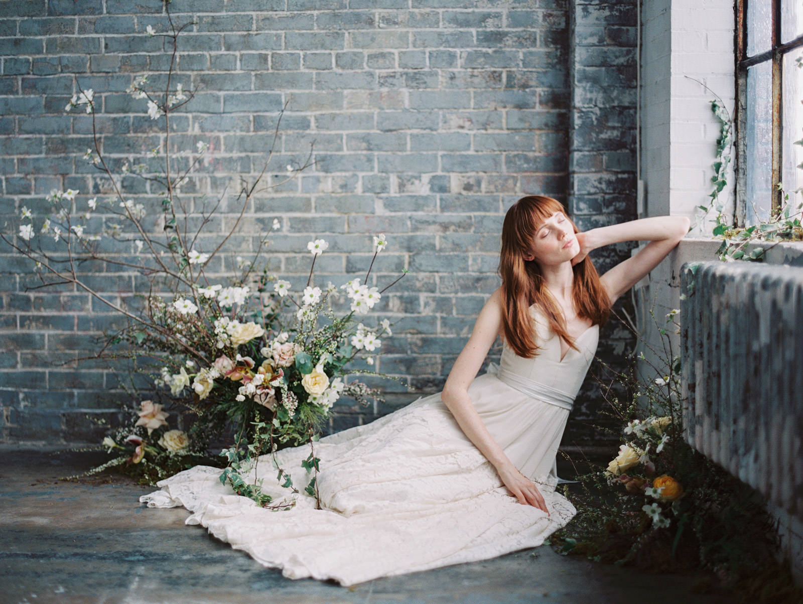 these wedding dresses are adorable, subtle and beautiful, these are perfect ones for the spring and summer