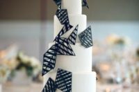 36 chic modern white cake decorated with black geometric details