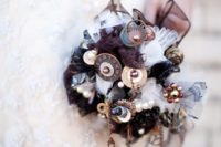 37 steampunk wedding bouquet with gears, pendants and clocks