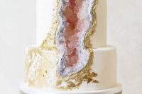 05 cute pink geode and gold leaf wedding cake