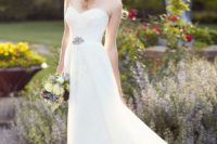 05 sweetheart tulle lace wedding gown with a sash