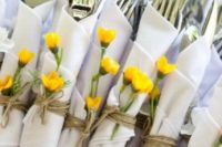 14 top cutlery wraps with fresh flowers
