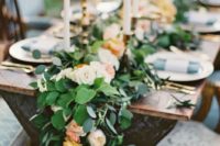 15 lush greenery and peach-colored flower garland for table decor