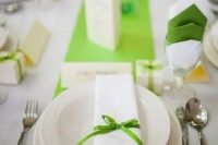 18 lime green table runner,  napkins and ribbon bows