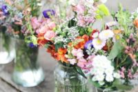 30 sweet and bold wildflowers for centerpieces and just decor