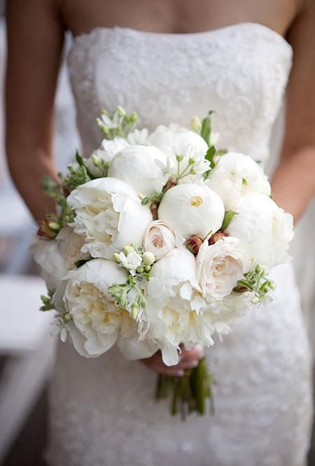 elegant all-white bouquet with lush peonies and garden roses