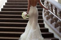10 sexy backless fitting wedding dress with a train is a gorgeous choice