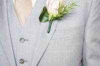 11 dove grey groom’s suit looks great with a beige tie and a cream shirt