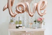 20 love script rose gold balloons