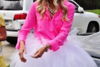 31 hot pink shirt and a tulle skirt is a perfect way to look girlish