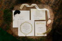 02 The stationary was made rustic-style, with botanical prints
