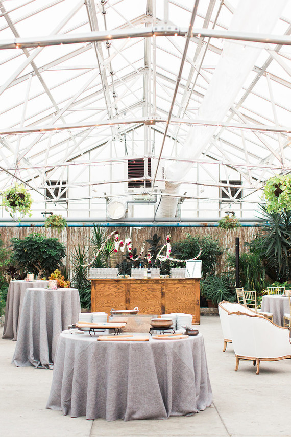 The reception was also rather bold and elegant, full of botanicals