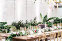 09 Just look at these greenery table runners and foliage above – it’s a real heaven