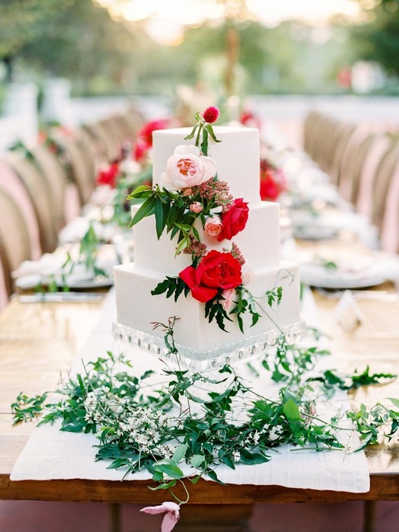 The wedding cake was a simple square one with bold florals for a statement