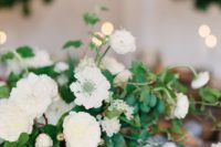 14 white florals will refresh any space and will create a delicate look