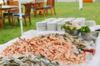 23 outdoor seafood bar idea