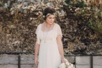 29 boho vintage scoop neckline crochet lace wedding dress with a small train