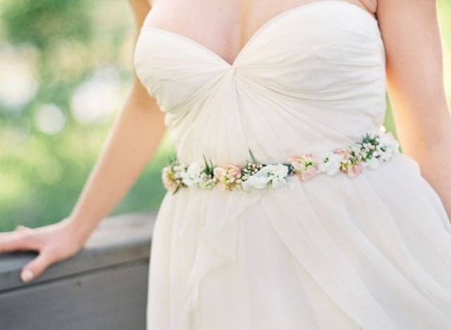 highlight your waist with a pretty floral sash