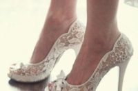 02 beautiful lace peep toe heels with bows will make your look refined