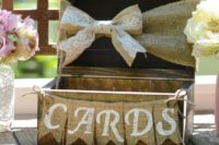 04 reclaimed wood crate with a burlap banner and a burlap and lace bow