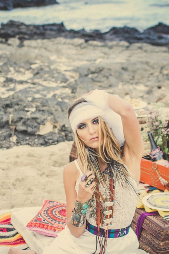 don't be afraid to rock a lot of colorful gypsy and boho accessories to look boho chic