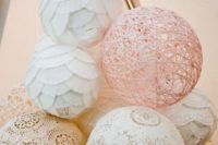 08 crochet doilies lanterns will make a cool and eye-catchy decoration