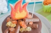 26 fun chocolate cake that resembles of a fire