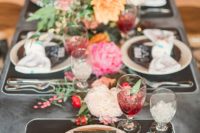 01 This wedding shoot is to wake up your creativity and inspire you to use cool and trendy chalkbord details for your big day