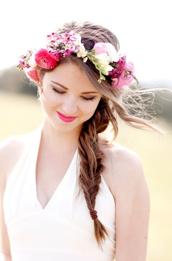 bold pink flower crown and a matchin lip for a bold summer wedding