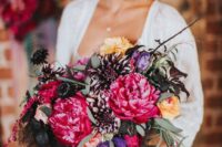 12 deep purple, fuchsia and black wedding bouquet for a moody bride