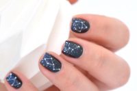 16 navy and black wedding nails with blue glitter and constellations