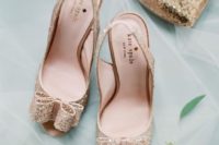 17 gold glitter peep toe shoes with captoe bows