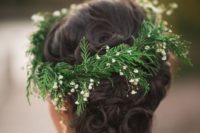 22 evergreen boho flower crown is a great idea