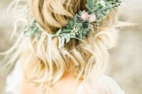 28 greenery, wildflowers and berry crown for a summer bride