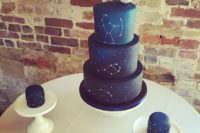 30 a navy constellation wedding cake and smaller cakes