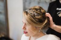 amazing bride’s updo with a headband