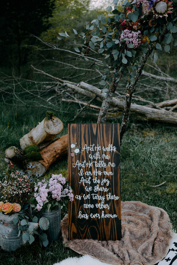 Flowers were put into watering cans and there were made calligraphy signs for the shoot