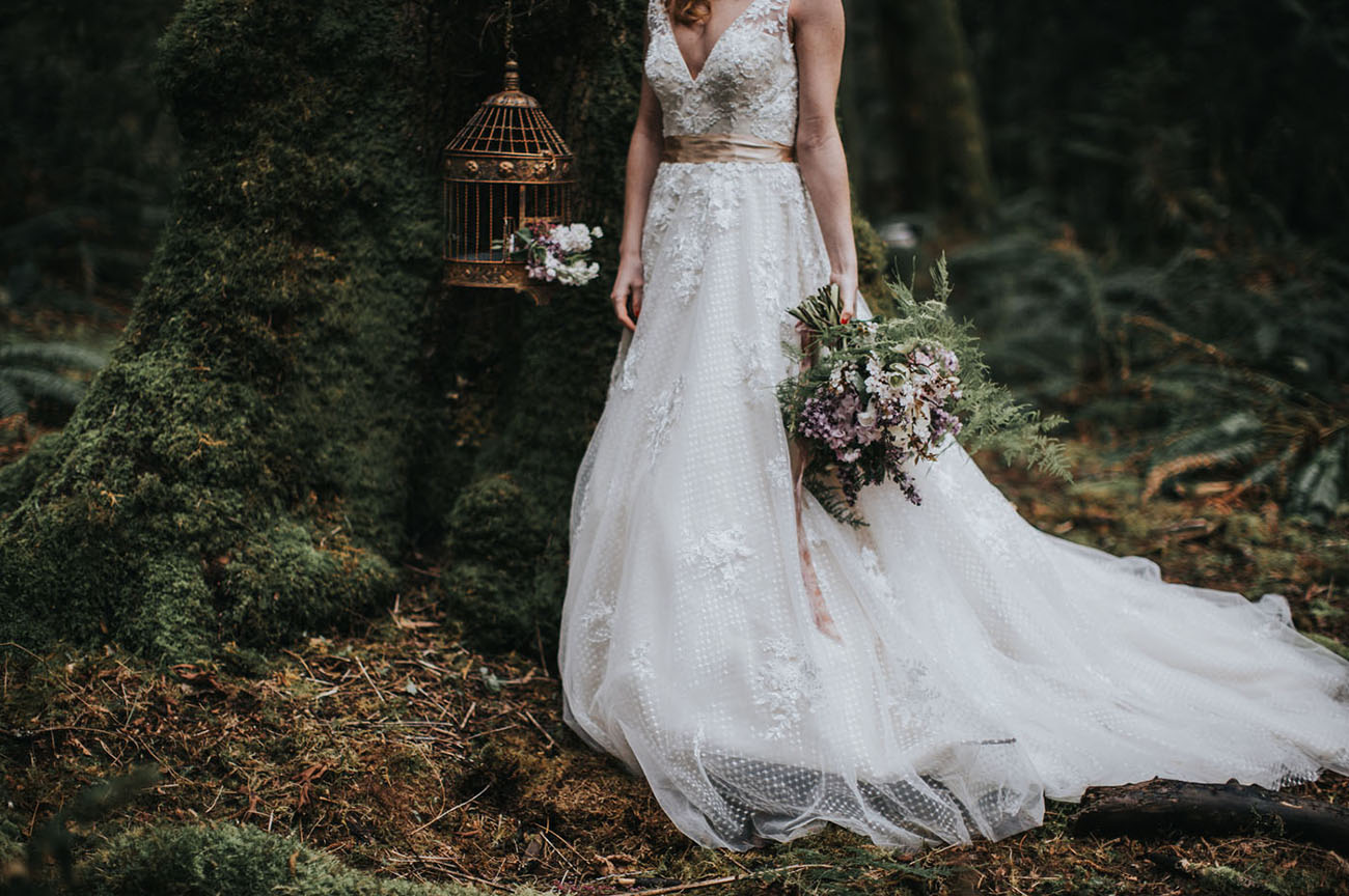 Pretty little vintage details added a refined feel to the shoot and contrasted with mossy trees