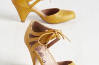 17 retro-inspired mustard lace up heels
