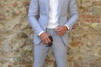 20 a dusty blue wedding suit with a white shirt is a gorgeous and chic idea